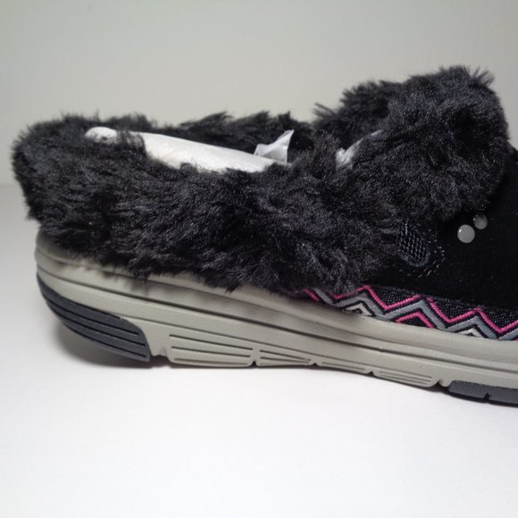 Ryka Size 7 Wide ADVENTURE Black Suede New Clogs - Picture 3 of 13